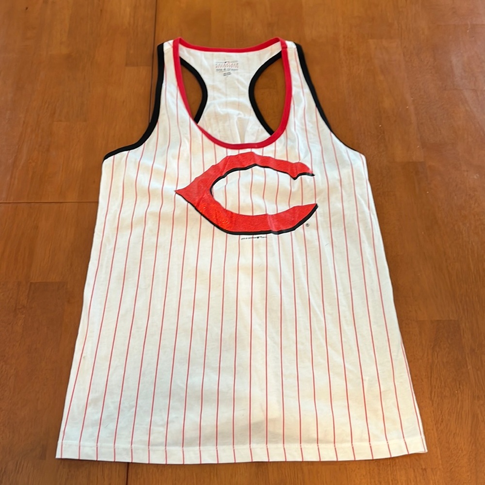 Cincinnati reds baseball tank